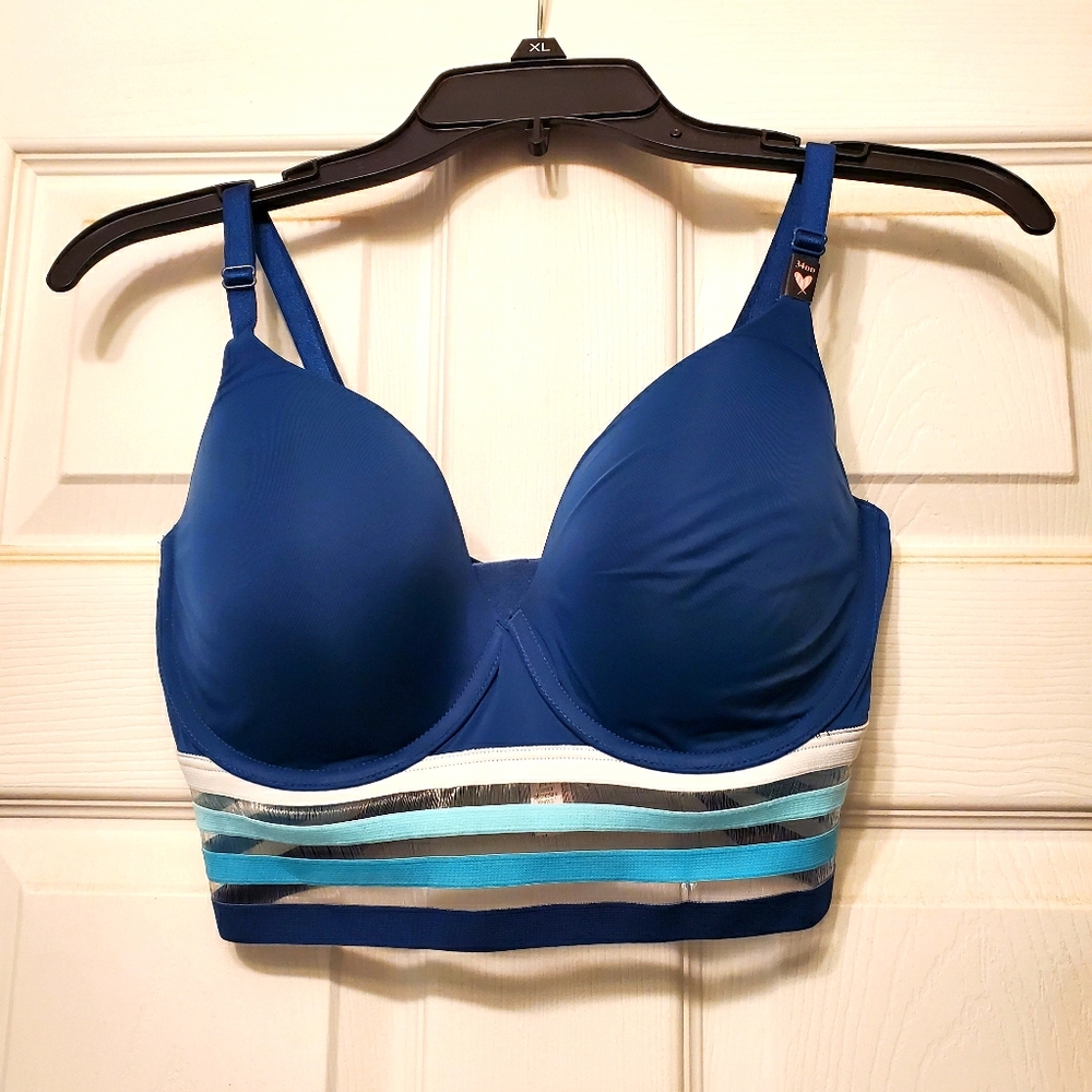 Victoria Secret Bra (brand new!)